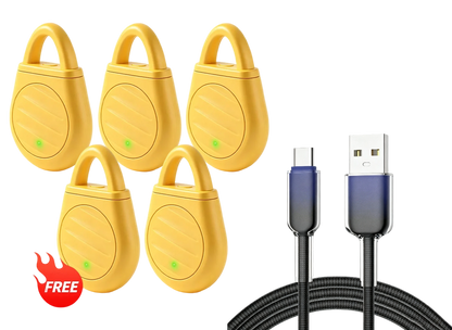 🐦No more trouble from birds, beasts and locusts！Portable Ultrasonic Bird Repellent Keychain
